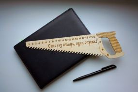 Декоративная ножовка с гравировкой